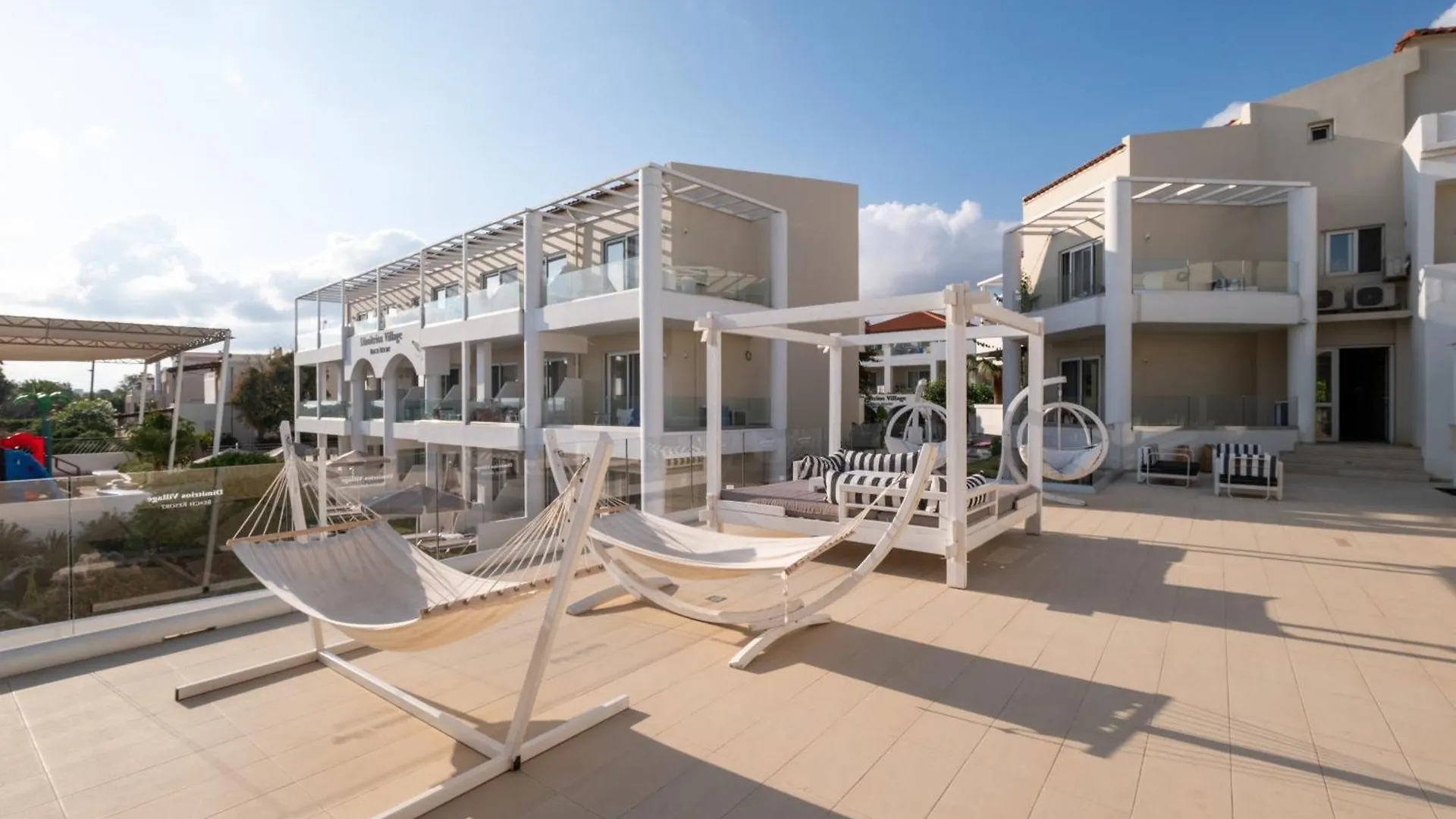 **** Apartmanhotel Dimitrios Village Beach Resort Réthimno Görögország